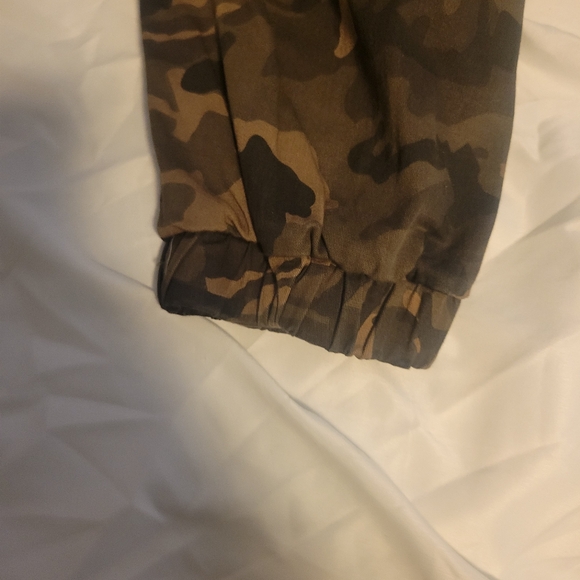 2 piece cargo camouflage denim set - Picture 7 of 14